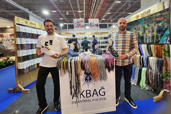 AKBAĞ – Ayakkabı Bağcığında Kalite, Yenilik ve Güvenin Adı